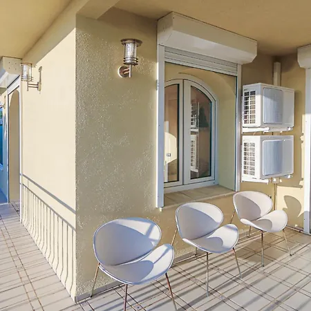 Gorgeous In Сasa de vacaciones Santa Susanna